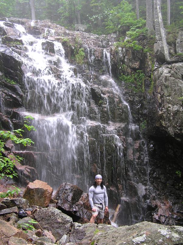 Me in front of big waterfall