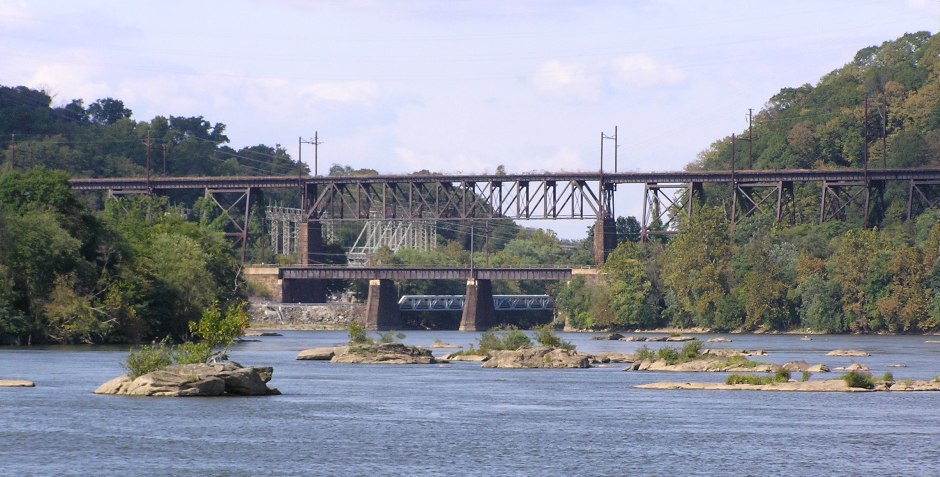 Mouth of the Conestoga River at bridges