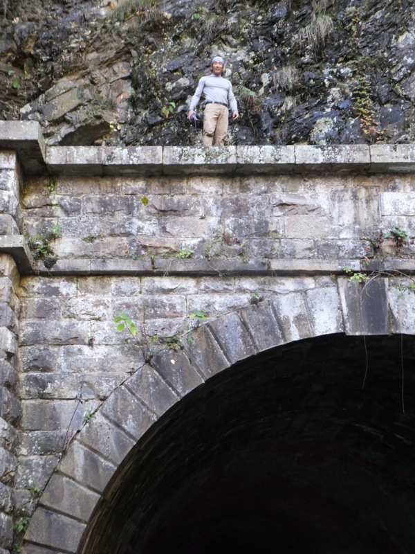 Me, above the opening to the tunnel