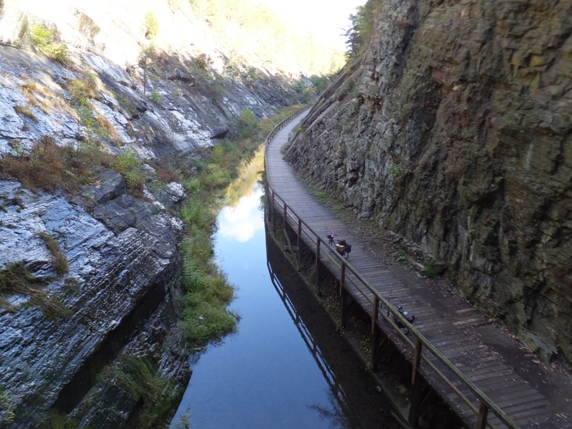 A view of the canal from above the opening of the tunnel