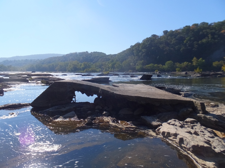 Big slab of concrete on the Potomac River