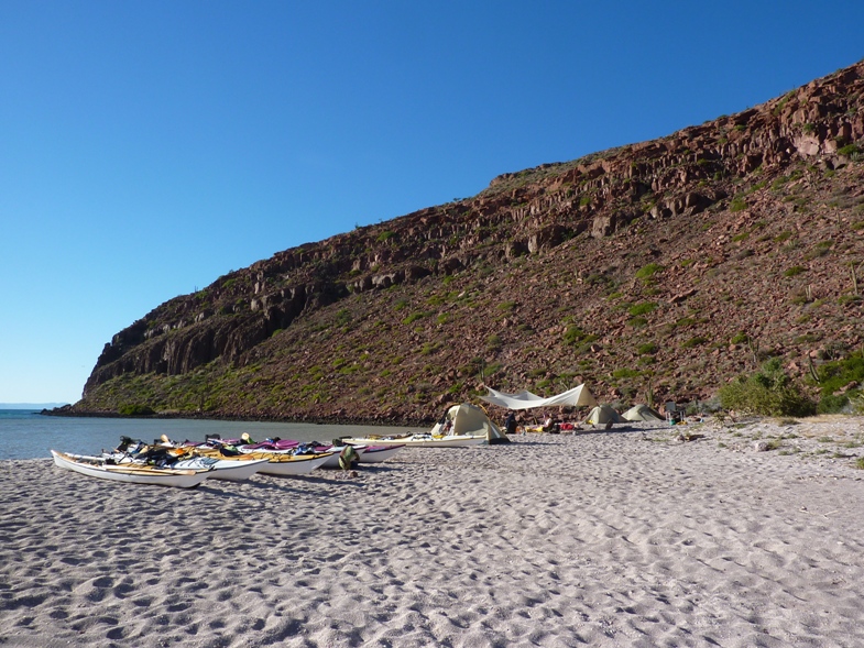 Candelero beach with kayaks