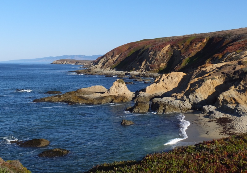 Rocky cliff by Bodega Bay