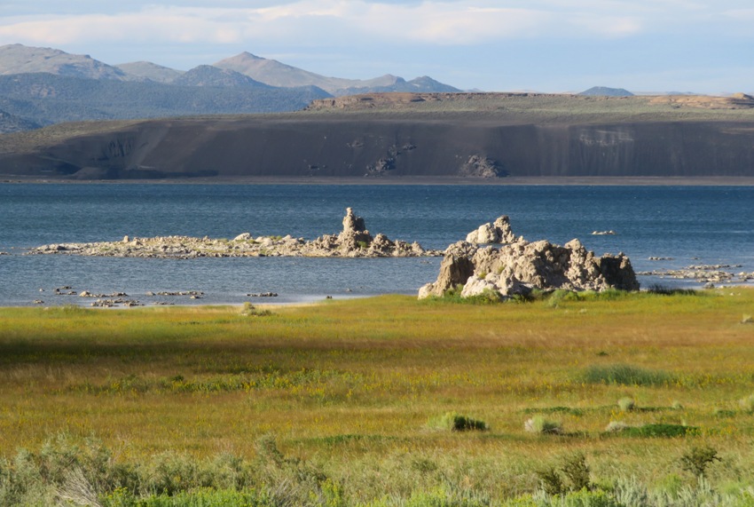 Tufas on Mono Lake