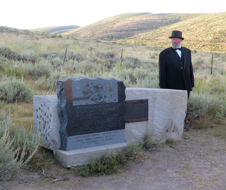 Tour guide with Bodey's marker