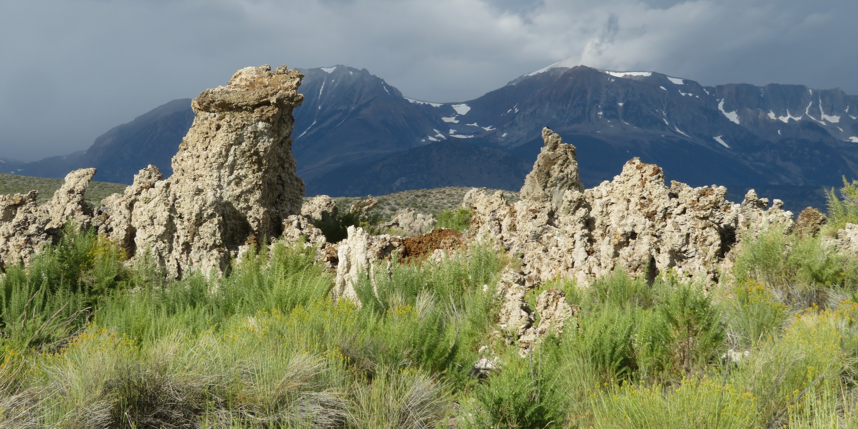 Tufas at Mono Lake