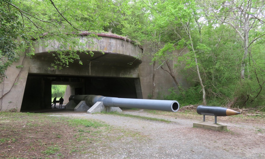 Bunker and 16-inch gun with projectile mounted near the end