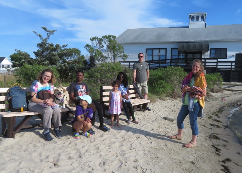 Group photo at Monigle Park