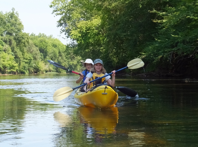 Janett and Norma in my Ocean Kayak Cabo