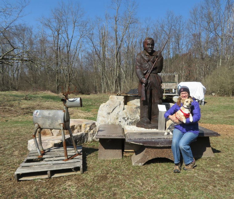 Norma and Daphne in front of statue of Meschach Browning