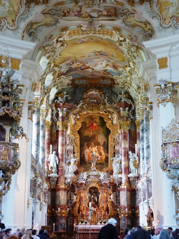 Elaborate altar