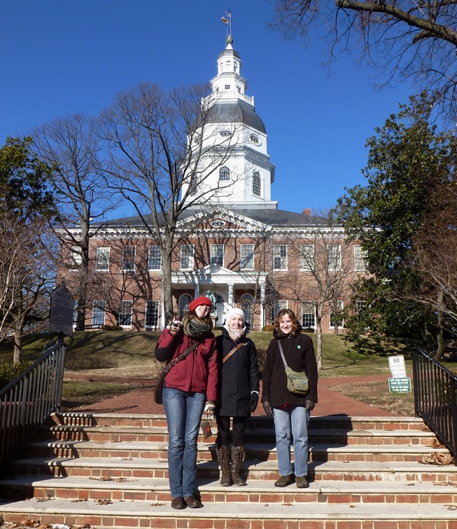 Gina, Susann, and Norma in front of the State Capital Building