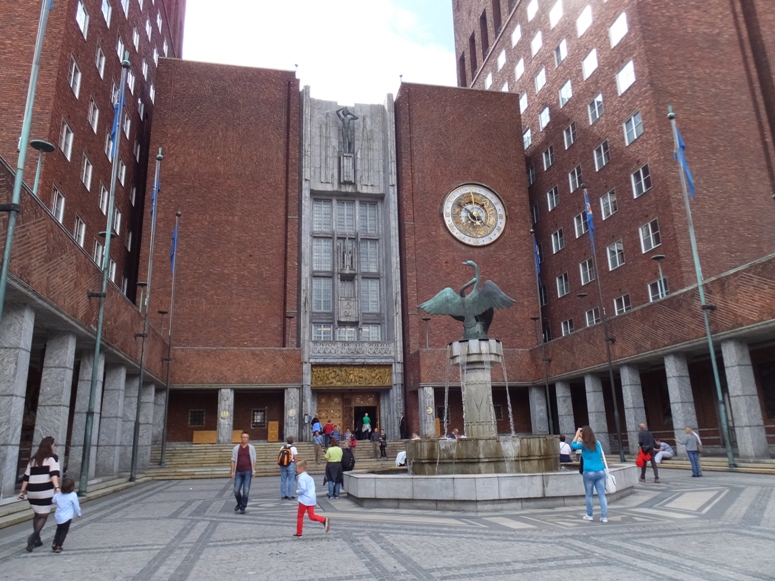 The front of City Hall