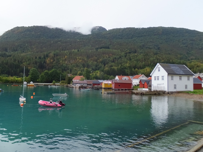 Clear water and houses