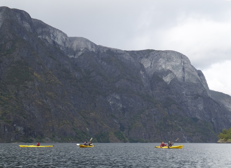 Three boats, all going different directions