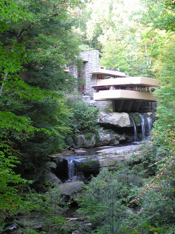 Fallingwater house