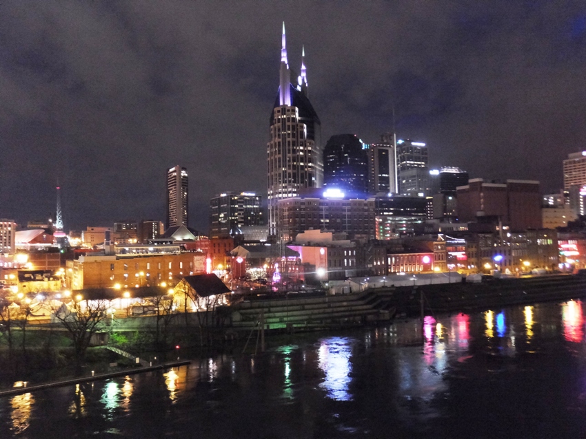 Nashville skyline at night