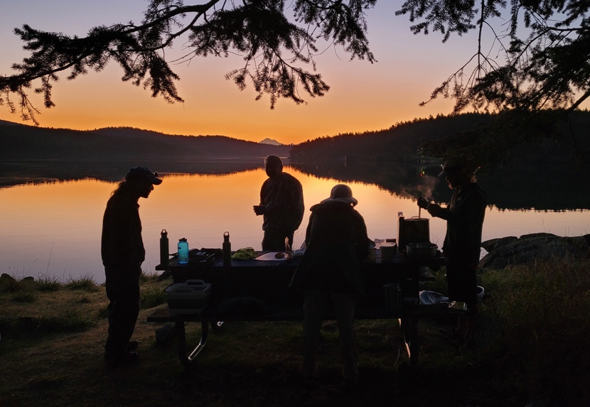 Eating breakfast before sunrise