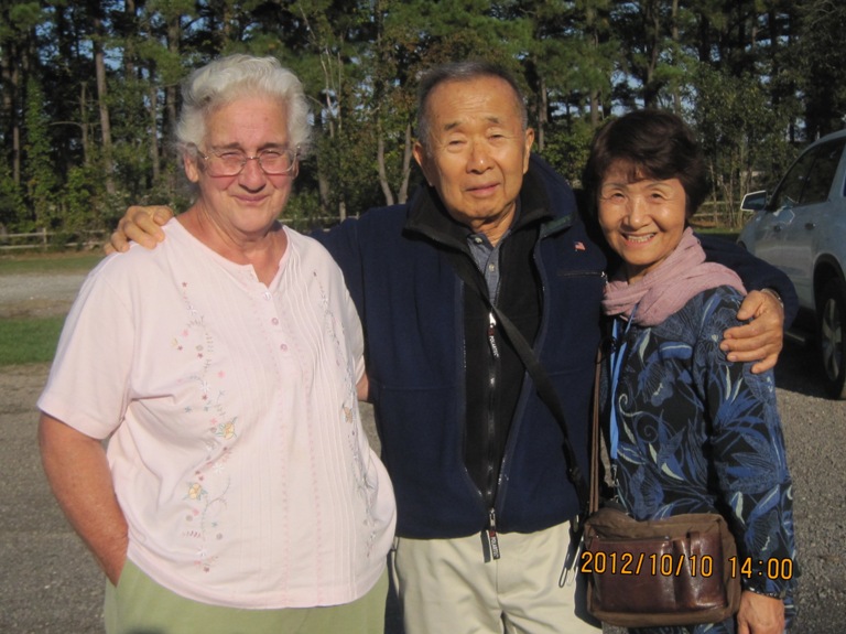 Hazel, Dad, and Hitomi