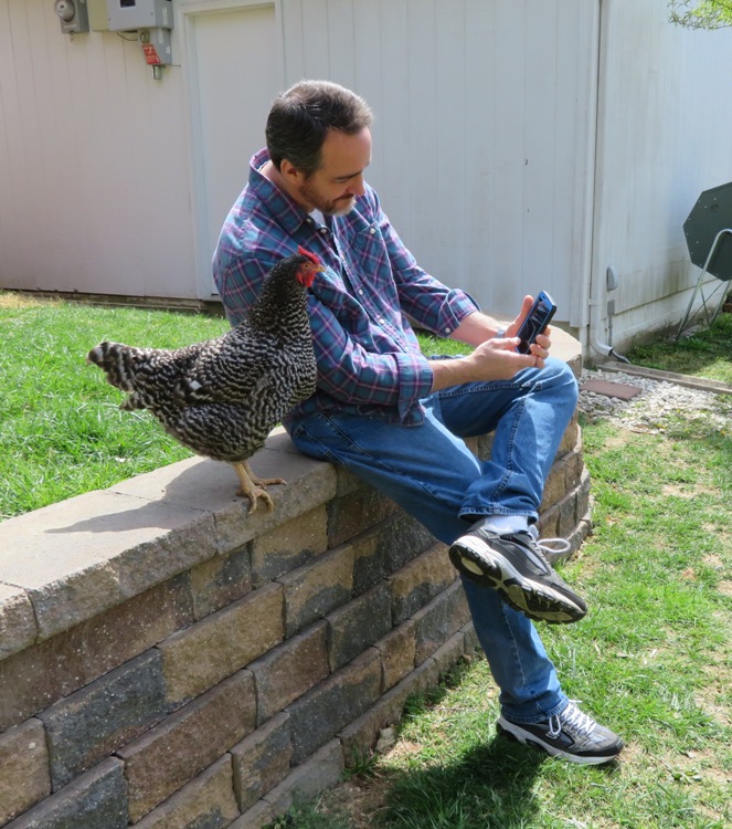 Jimmy shows Dorothy photos on his phone