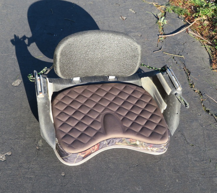 Seat with cushion inside