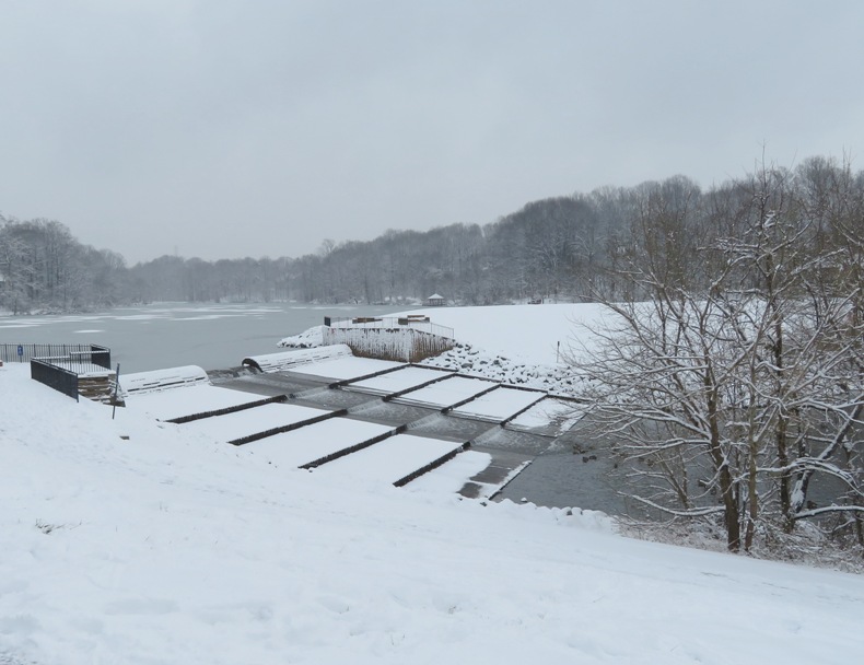 Lake Elkhorn spillway