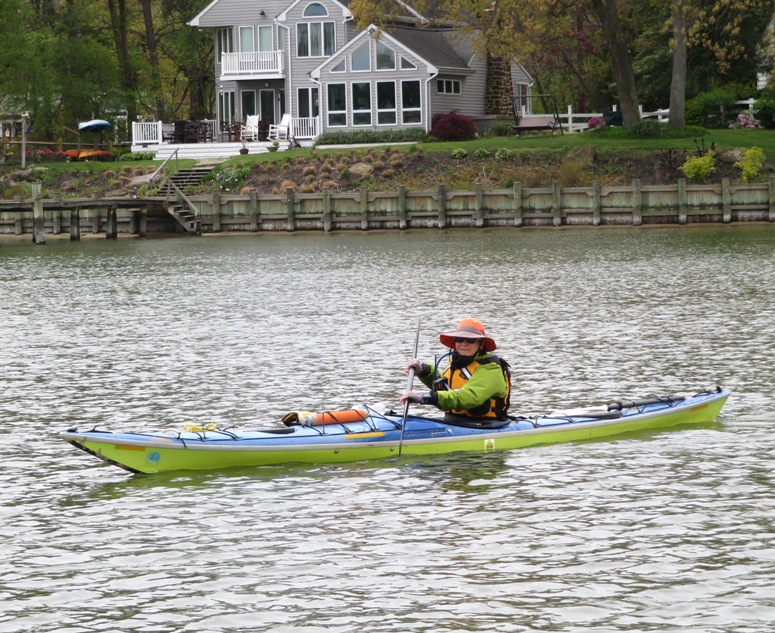 Suzanne with her carbon fiber Greenland paddle