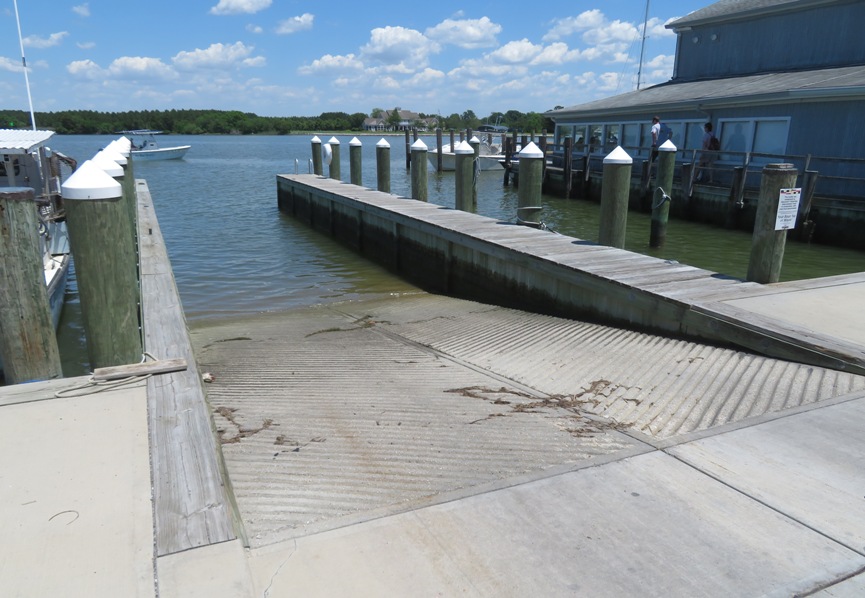 Boat ramp at end of Tilghman Street