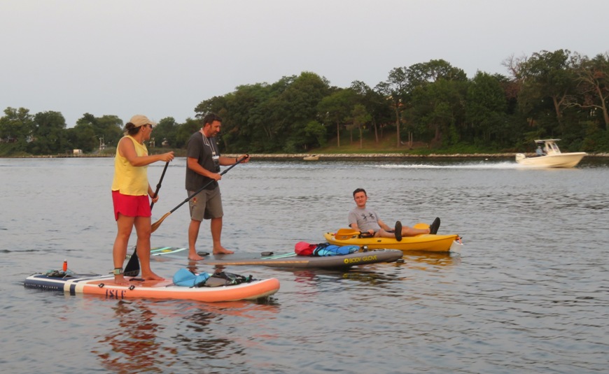 Paddlers on Stoney Creek