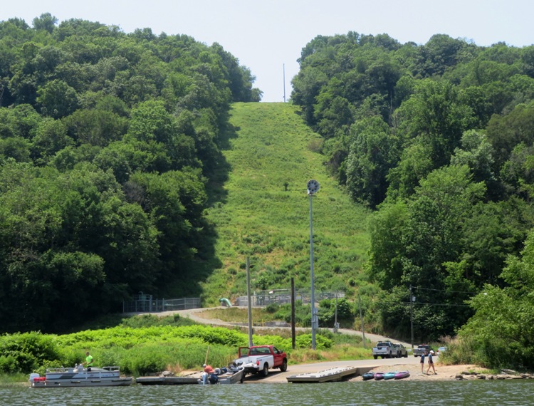 People launching at Muddy Creek Access