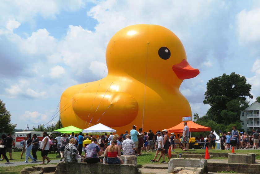 World's largest rubber duck