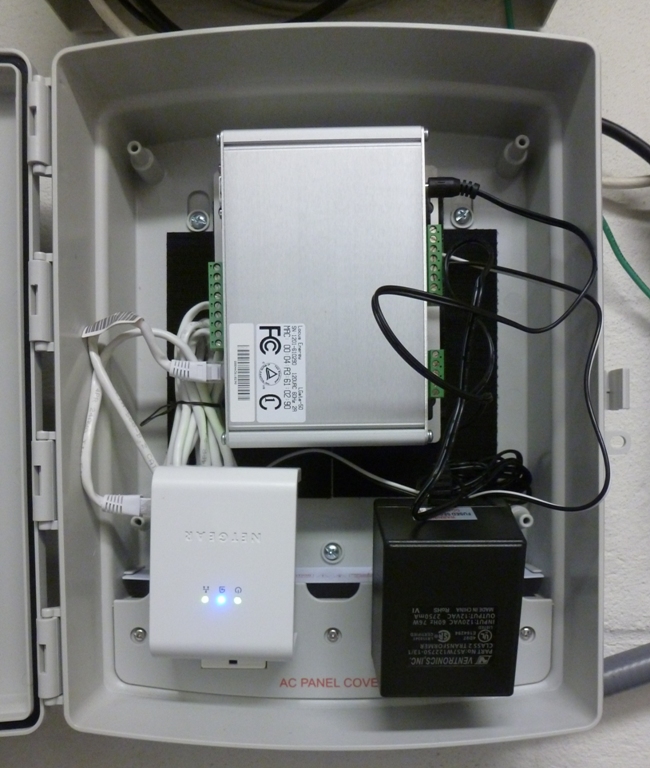 Open solar monitoring box